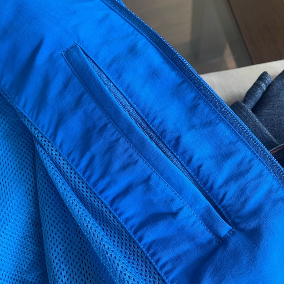 Balenciaga Logo Nylon Front Zip Track Jacket - Picture 4 of 8